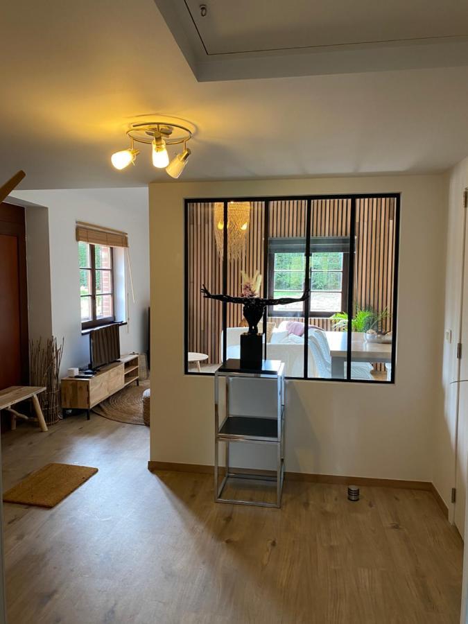 Le Logis Des Chenes, Superbe Bungalow Dans Quartier Residentiel Proche De Namur 웨피옹 외부 사진